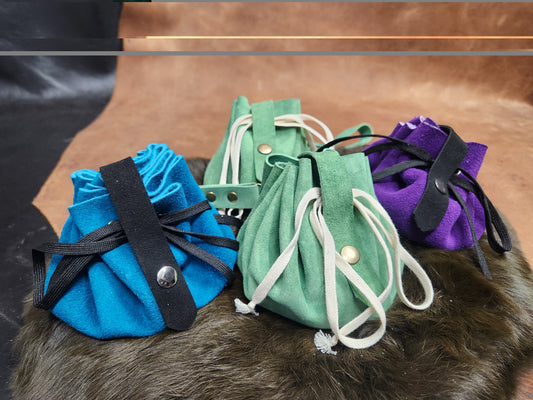 Leather Drawstring Bag: Perfect for Dice, Runes, or Trinkets