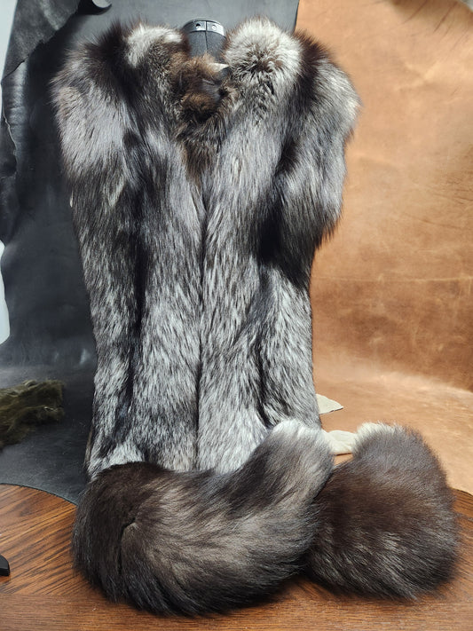 Double Silver Fox Pelt Fur Mantle with Black Deerskin