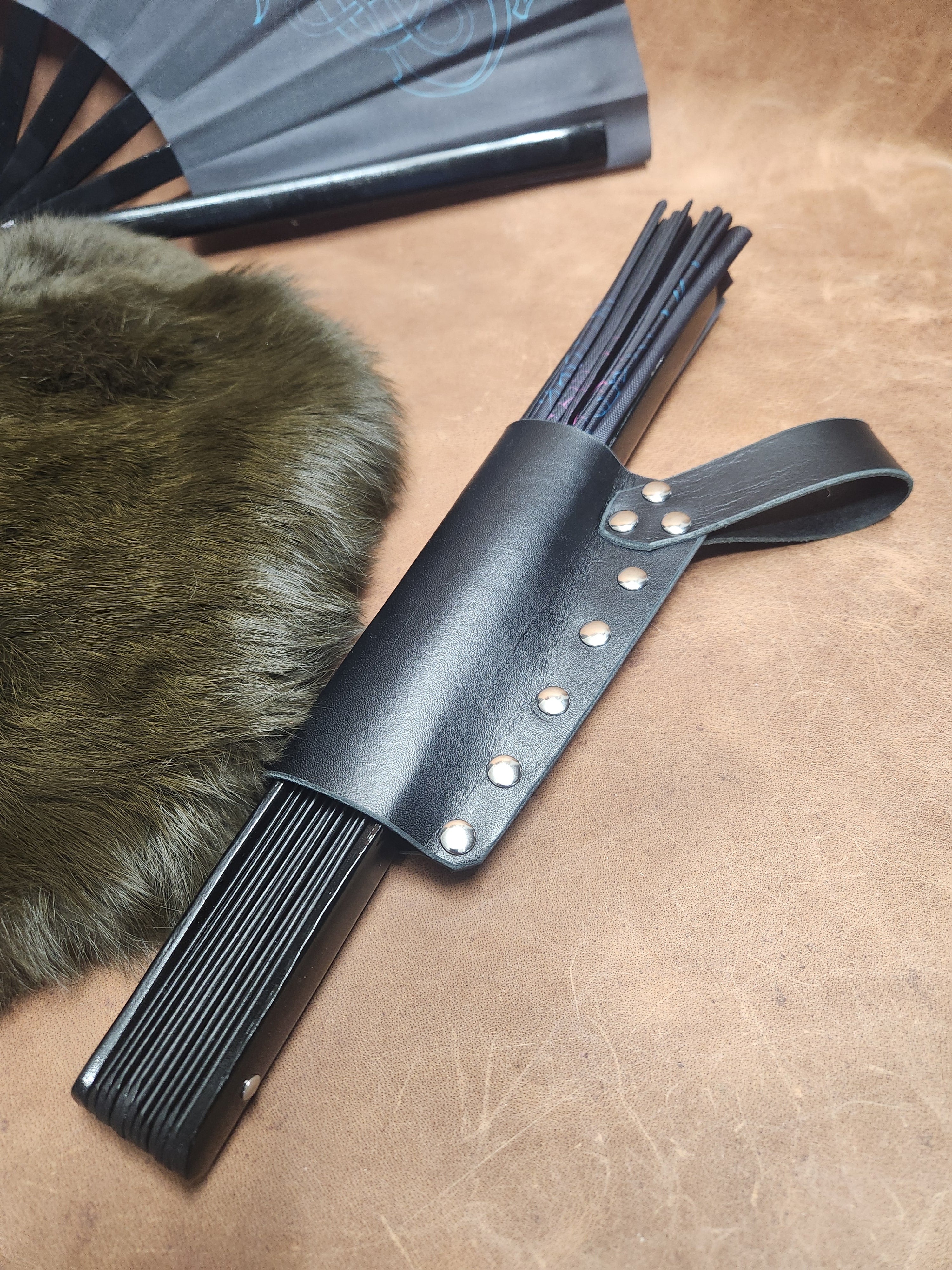 Rabid Llama Clacker Fan (with or without leather holster)