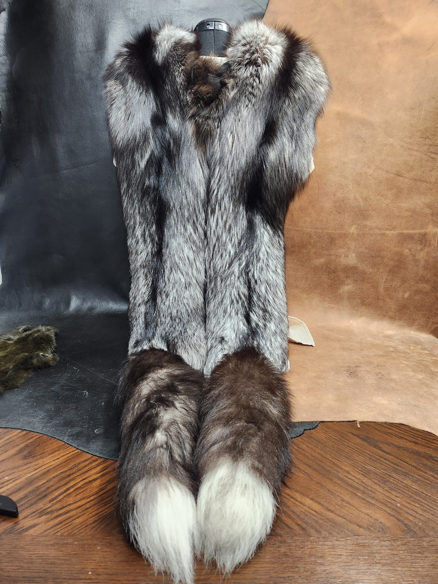 Double Silver Fox Pelt Fur Mantle with Black Deerskin