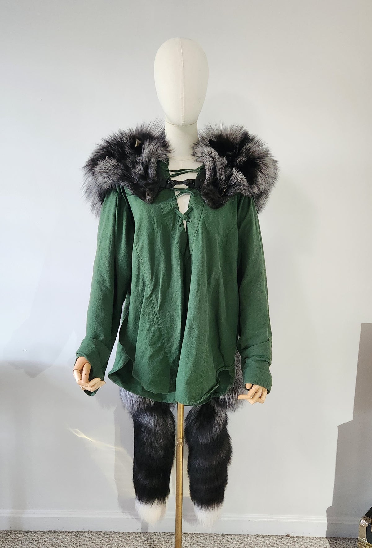 Double Silver Fox Pelt Fur Mantle with Black Deerskin